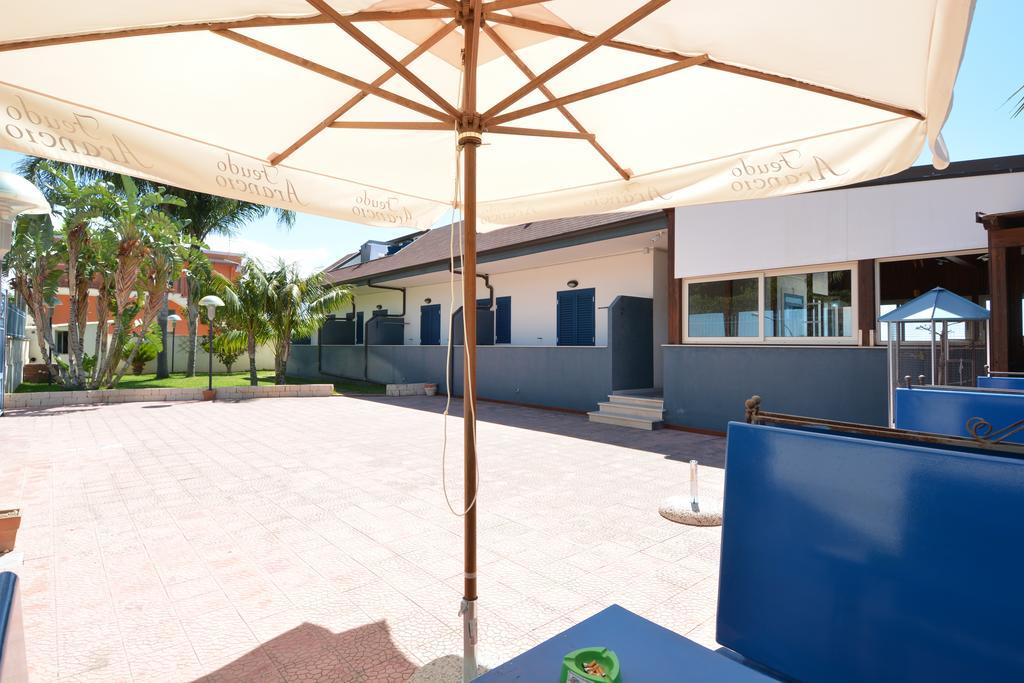 B&B La Castellana Marina di Ragusa Buitenkant foto