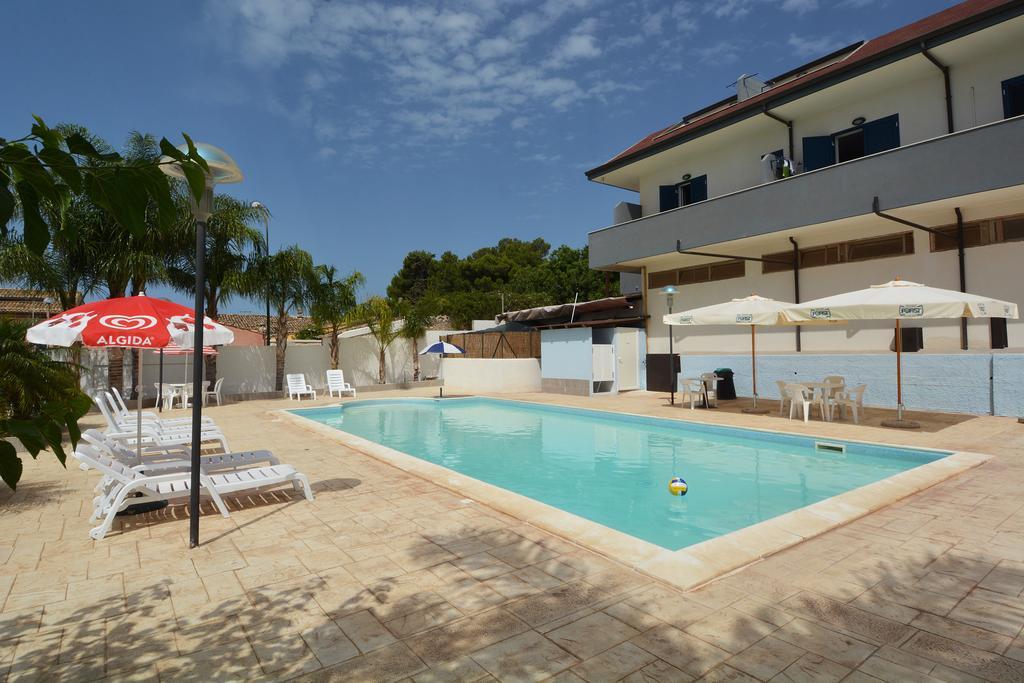 B&B La Castellana Marina di Ragusa Buitenkant foto