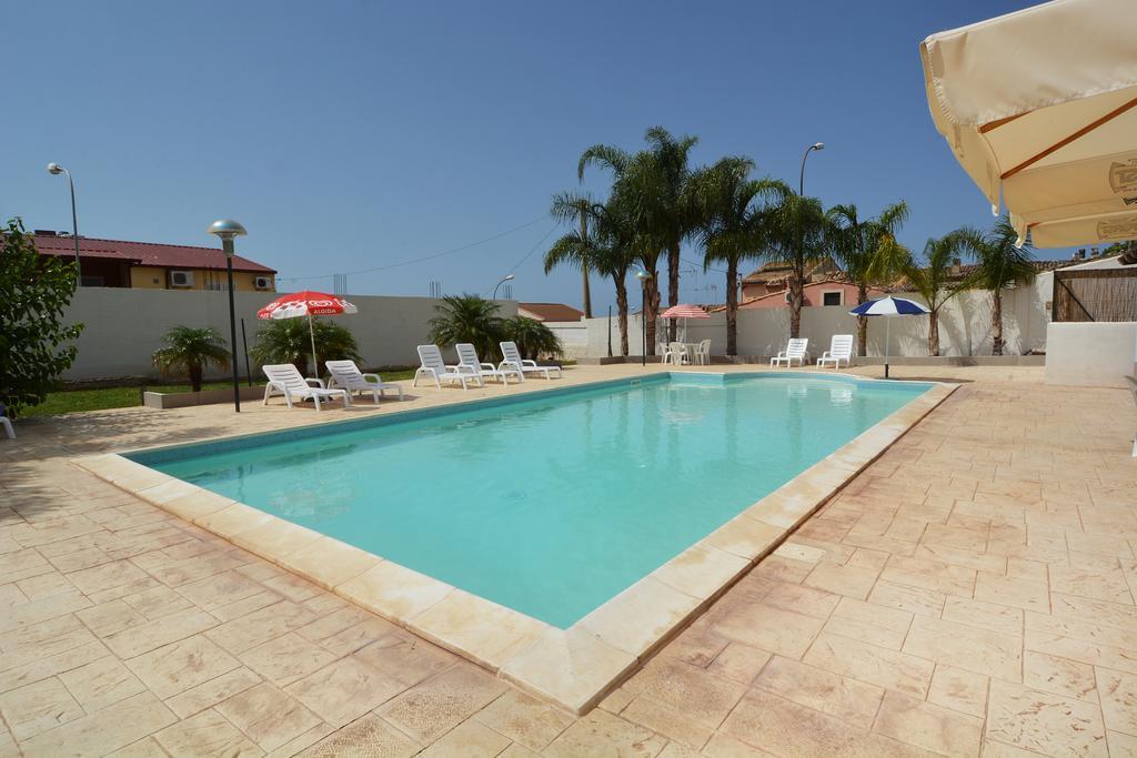 B&B La Castellana Marina di Ragusa Buitenkant foto
