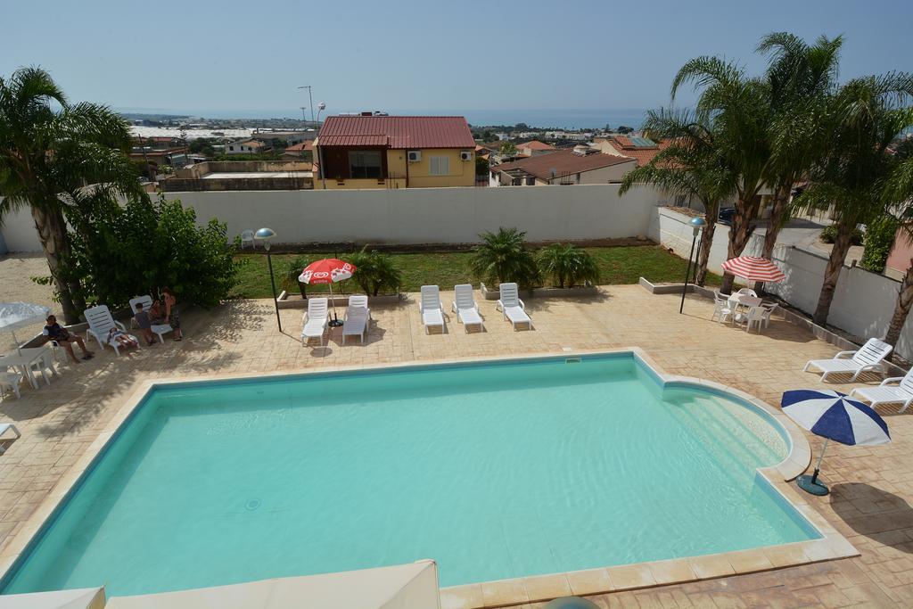 B&B La Castellana Marina di Ragusa Buitenkant foto