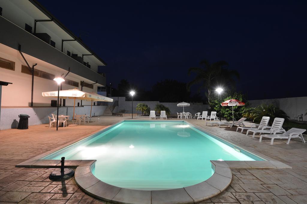 B&B La Castellana Marina di Ragusa Buitenkant foto